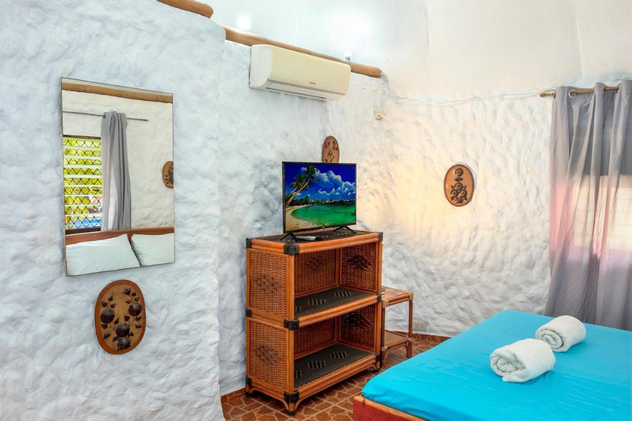Panglao Chocolate Hills Hostel Kültér fotó
