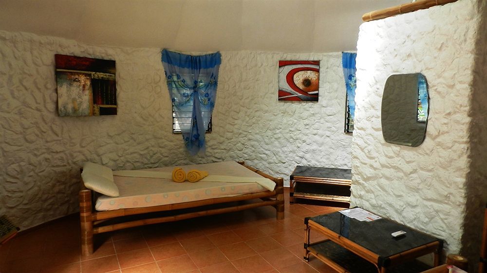 Panglao Chocolate Hills Hostel Kültér fotó